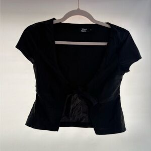 Tiger Mist Black Crop Top